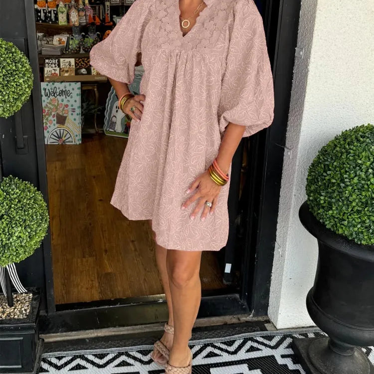 CALINDRA – V-NECK LACE DETAIL DRESS