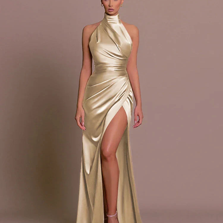 Livia | Sleek Slit Gown